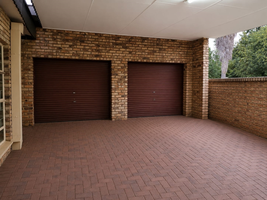 4 Bedroom Property for Sale in Brits North West